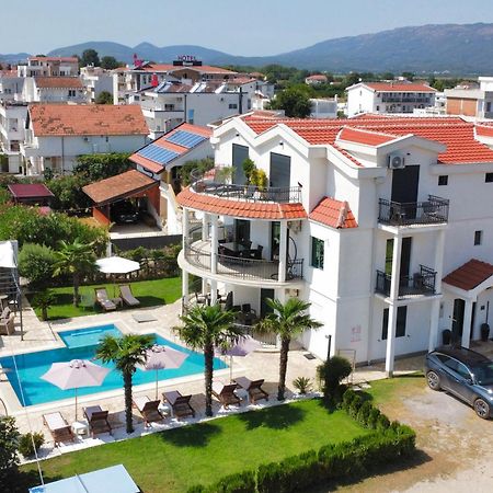 Apartments Lj Ulcinj Zewnętrze zdjęcie