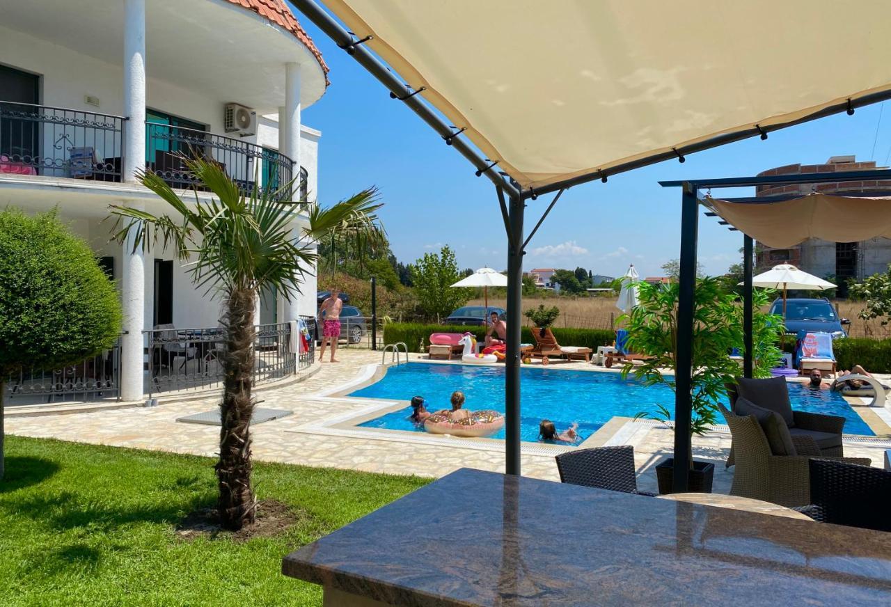Apartments Lj Ulcinj Zewnętrze zdjęcie