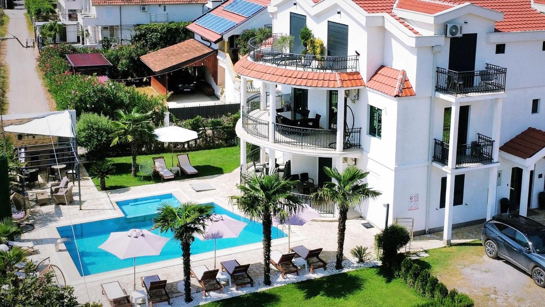 Apartments Lj Ulcinj Zewnętrze zdjęcie