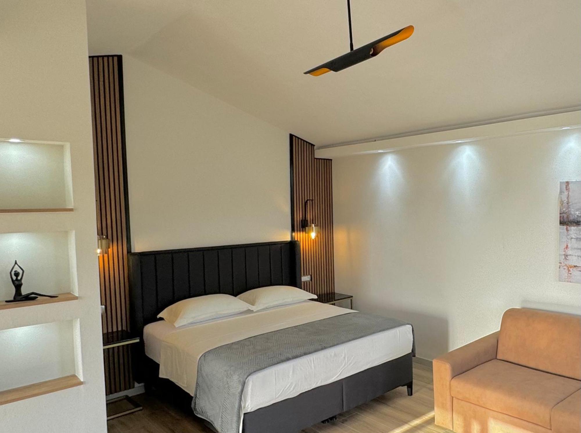 Apartments Lj Ulcinj Zewnętrze zdjęcie