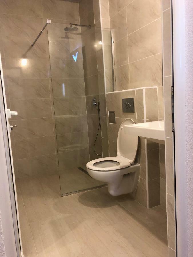 Apartments Lj Ulcinj Zewnętrze zdjęcie